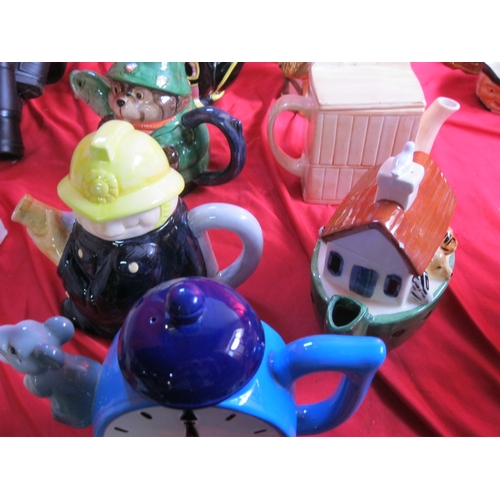 3 - A selection of Teapots by Bob Hersey to include Bedtime, Chicks ,Noah ark and many more . Nine in th... 