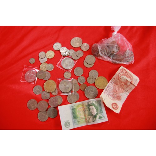 11 - An assortment of coins including a number of single-metallic £2 plus a 10/- note