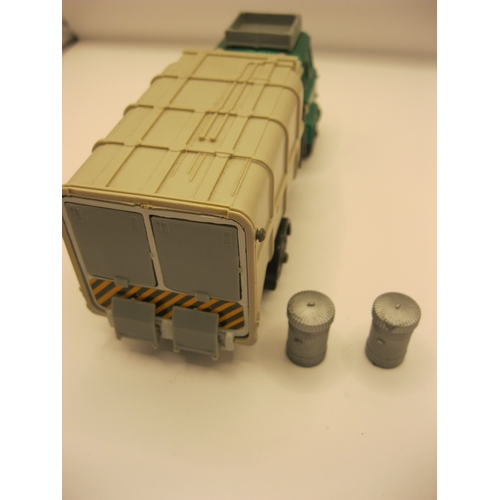 259 - An unboxed Dinky Toys Dust Cart, in good condition, with bins