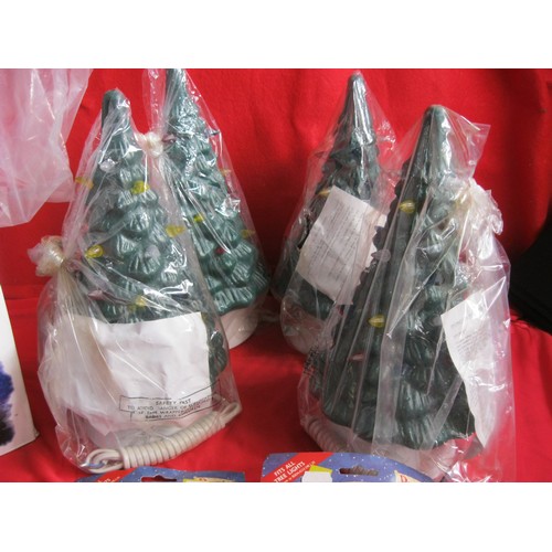 285 - New old stock - a pair of boxed fibre-optic light-up Bonsai trees, 4 small plastic light-up Christma... 