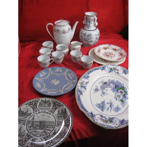 306 - A selection of china items including a Bavarian chocolate set, a Brindley serving platter and others