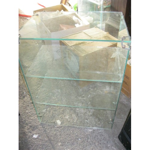 7 - A glass shop display stand approx 2' x 2'