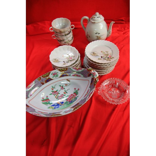 27 - Oriental tea service