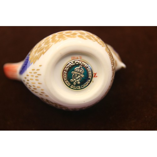 151 - Royal Crown Derby Goldcrest Paperweight.  Gold Stopper and Boxed