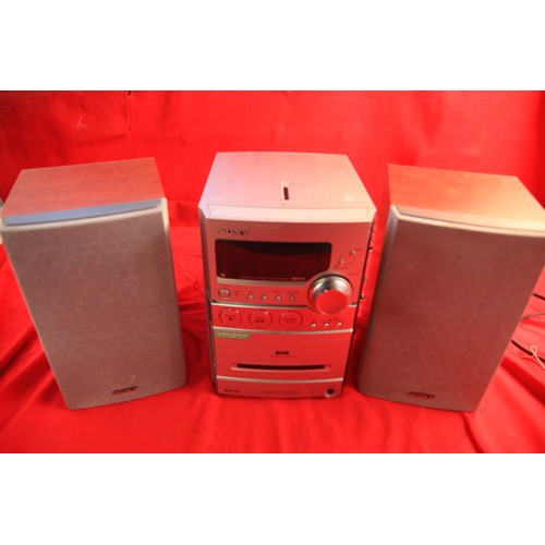 169 - A Sony micro stereo system with speakers in working order