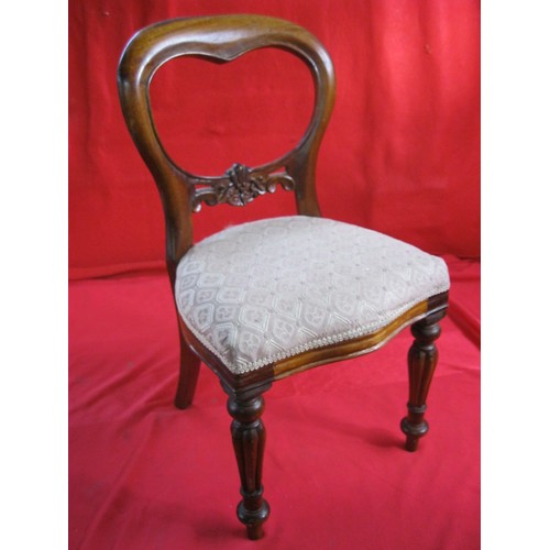 21 - A miniature beautifully made Edwardian style balloon-backed dining chair which has some age. Would s... 