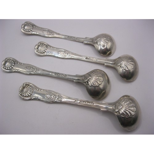 129 - Four large Kings Pattern salt spoons hallmarked for Exeter 1839, 96g approx weight