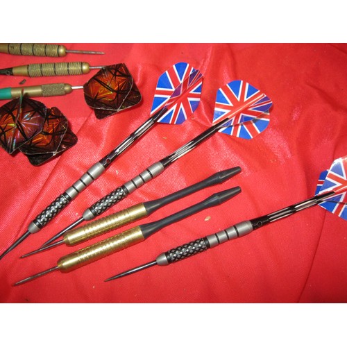 233 - Selection of Vintage Darts plus a set of good quality modern darts in case