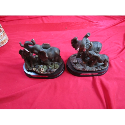 298 - Two figurines of Elephants from the Juliana Collection, both seem to be in very good conditions with... 