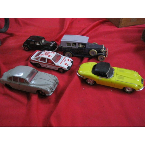 357 - A vintage Dinky Jaguar, a newer Dinky Jaguar E-Type and 3 other die-cast vehicles