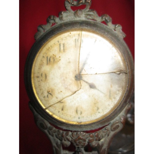 180 - A Pendule Mysterieuse possibly German from the 1920s 
Figure in good condition the pivoting clock is... 