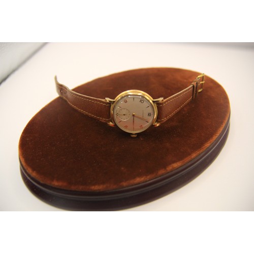 144A - Longines 9ct Gold gentleman's wristwatch in very nice condition and running order. 17 jewel mechanis... 