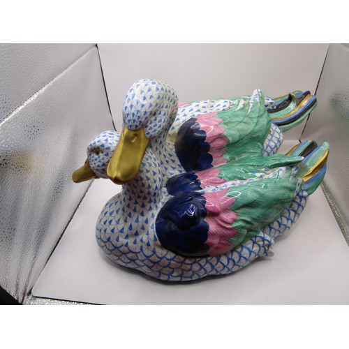 13 - A pair of large conjoined Herend Ducks in excellent condition