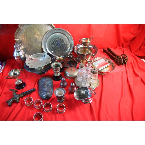 52 - A box of Silver Plate & Metal items