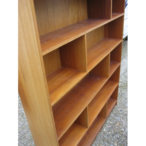 321 - A large mid-century solid-wood bookcase of Scandinavian design, in good order