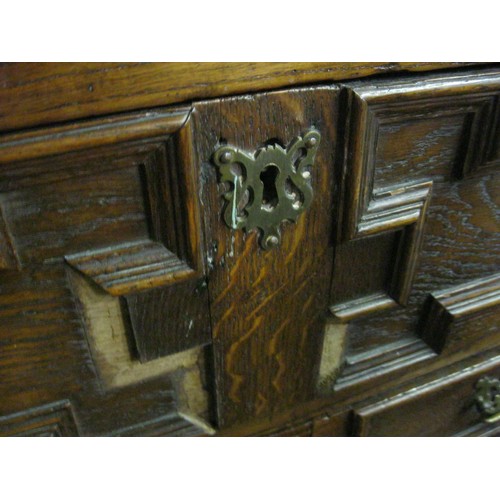 195 - An 18th Century Georgian chest of drawers with apparently original brass furniture, no keys, require... 