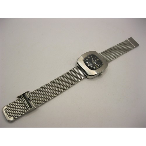 254 - A 1970s Tressa Laser Beam stainless steel body and strap automatic wristwatch in working order