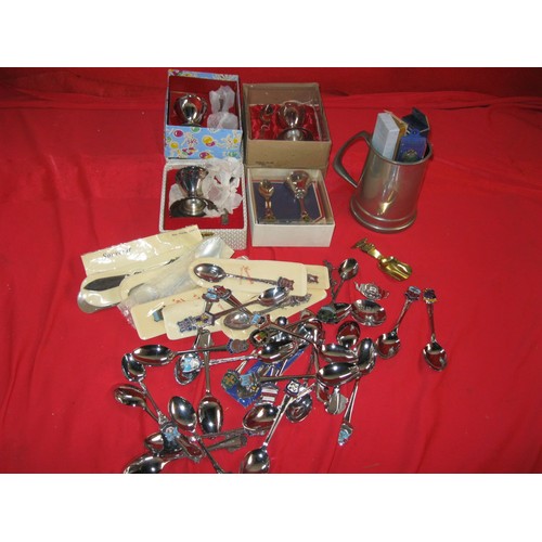 19 - A box of mainly silver plate Christening sets, spoons, etc, all in excellent order and many in origi... 