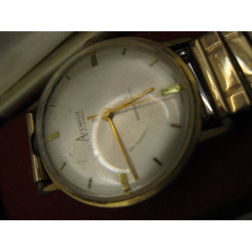 93 - An Accurist 21 jewel automatic watch in gold filled case, in original box and in working order