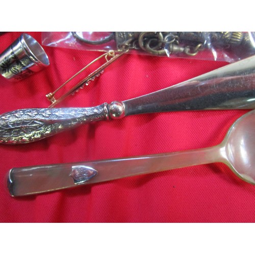 190 - An interesting mixed selection of items, to include a Chatelaine, shoe horn, silver spoon and other ... 
