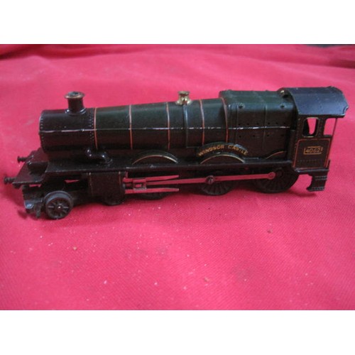 149 - TT gauge model railway locomotives - Tri-ang T.90 0-6-0 3F Tank Loco Black Livery (no tender, with o... 