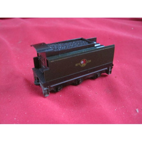 149 - TT gauge model railway locomotives - Tri-ang T.90 0-6-0 3F Tank Loco Black Livery (no tender, with o... 