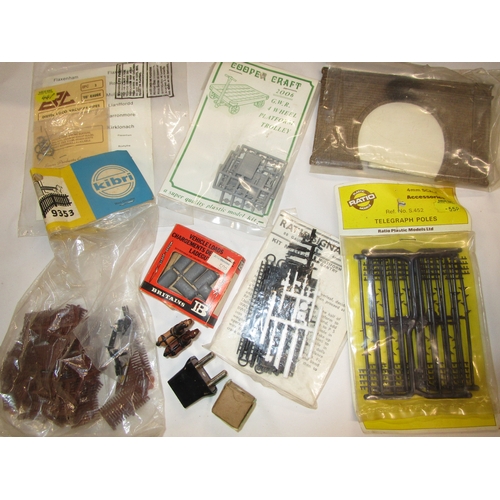 195 - This lot is a selection of lineside kits ,modellers items and a feast of unusual items going back to... 