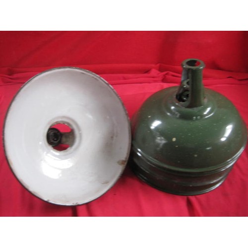 31 - Five green enamelled Industrial Light Shades approx. 28cm diameter