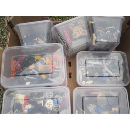 201 - Assorted Lego bricks and components including boat hulls, cog wheels, spindles, etc, contained in 19... 