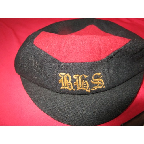 304 - Local Wareham Interest - a boy's schoolboy cap, late Victorian in date, in red and black with 'BHS' ... 