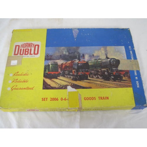 247 - Hornby Dublo 0-6-0 SN train and track set.  Box in fair condition