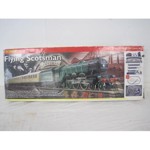 248 - A Hornby Flying Scotsman train set, boxed, in good order, complete except for track