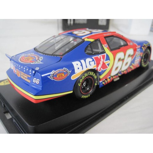 245 - Revell 1.24 scale Darrell Waltrip  route 66 Victory tour 2000