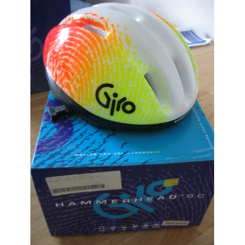 40 - A Hammerhead Giro cycling helmet in original box, size XS