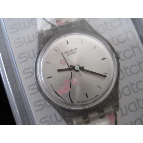 Swatch Rare 2007 Japanese Art LM131 (boxed and with papers) display picture 2