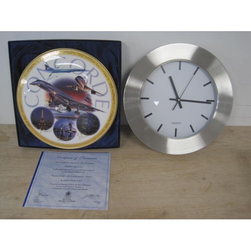 26 - A limited edition Royal Worcester for Bradford Exchange concorde plane serving  plate in original pa... 