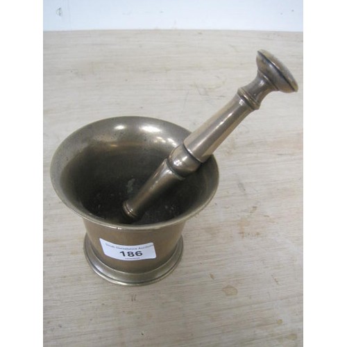 186 - Heavy Brass Mortar and Pestle