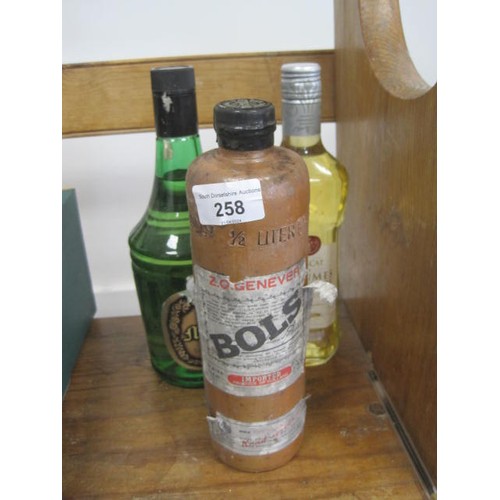 207 - Three bottles of unopened alcohol - vintage Erven Lucas Bols in 1/2 liter ceramic bottle, Aromes del... 