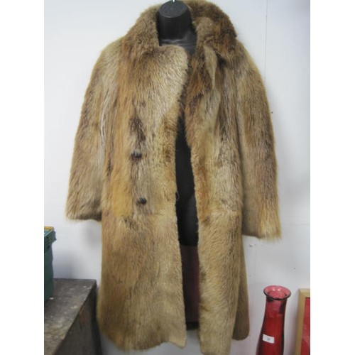 29 - A Ladies Brown Fur Coat