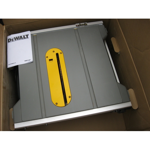 10 - A DeWalt DWE7485 Table Saw, boxed and apparently unused, plus a DeWalt DE7450 Stand for the same, al... 