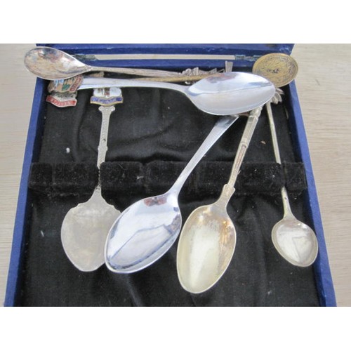 157 - Electroplated tea ware and collectors spoons - lot comprises Viners Alpha Plate tea pot, hot water p... 