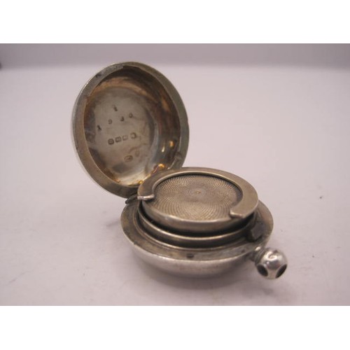 245 - Silver sovereign case, plain, Birmingham, 1882, Joseph Walton, gross weight 24.5g, a/f top ring miss... 