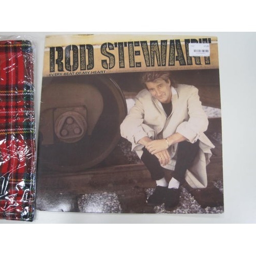 56 - Rod Stewart - Wolfie's blended Scotch whisky first release (one bottle) 70cl 40%, Every Beat Of My H... 