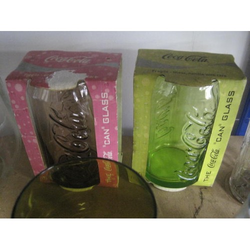 124 - Commercially branded glassware - two boxed ARC Coca Cola 'can' glasses (a/f boxes are tatty), two Ar... 