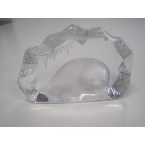 44 - Mats Jonasson glass seal cub paperweight, height 7.5cm, signed and numbered to base. Base has remnan... 