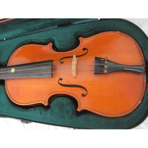 4 - Starter Violin in a Hard Case