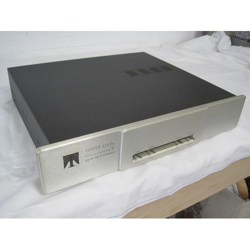 55 - Theta DS Pro GenV Balanced signal processor in full working order and excellent cosmetic condition -... 