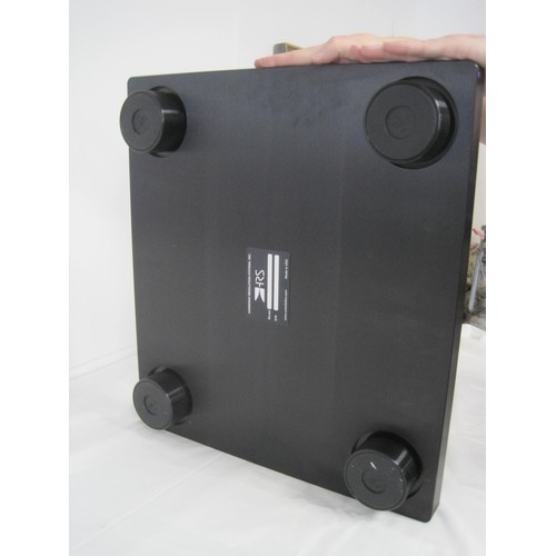 44 - An Harmonic Resolution Systems M3X2-1921 Isolation Base designed for DAC boxed with papers