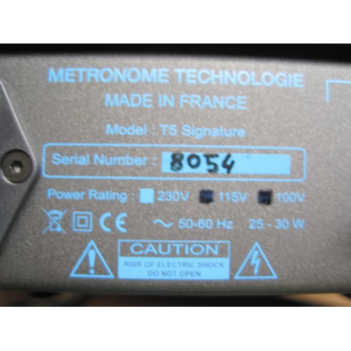 59 - A Metronome Technologie T5 Signature CD Transport, in original packaging, excellent cosmetic order