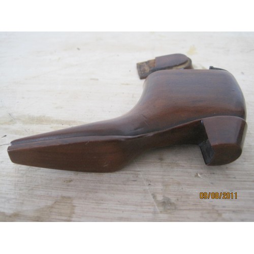 263 - A treen Snuffbox in the form a shoe (hinge is A/F)